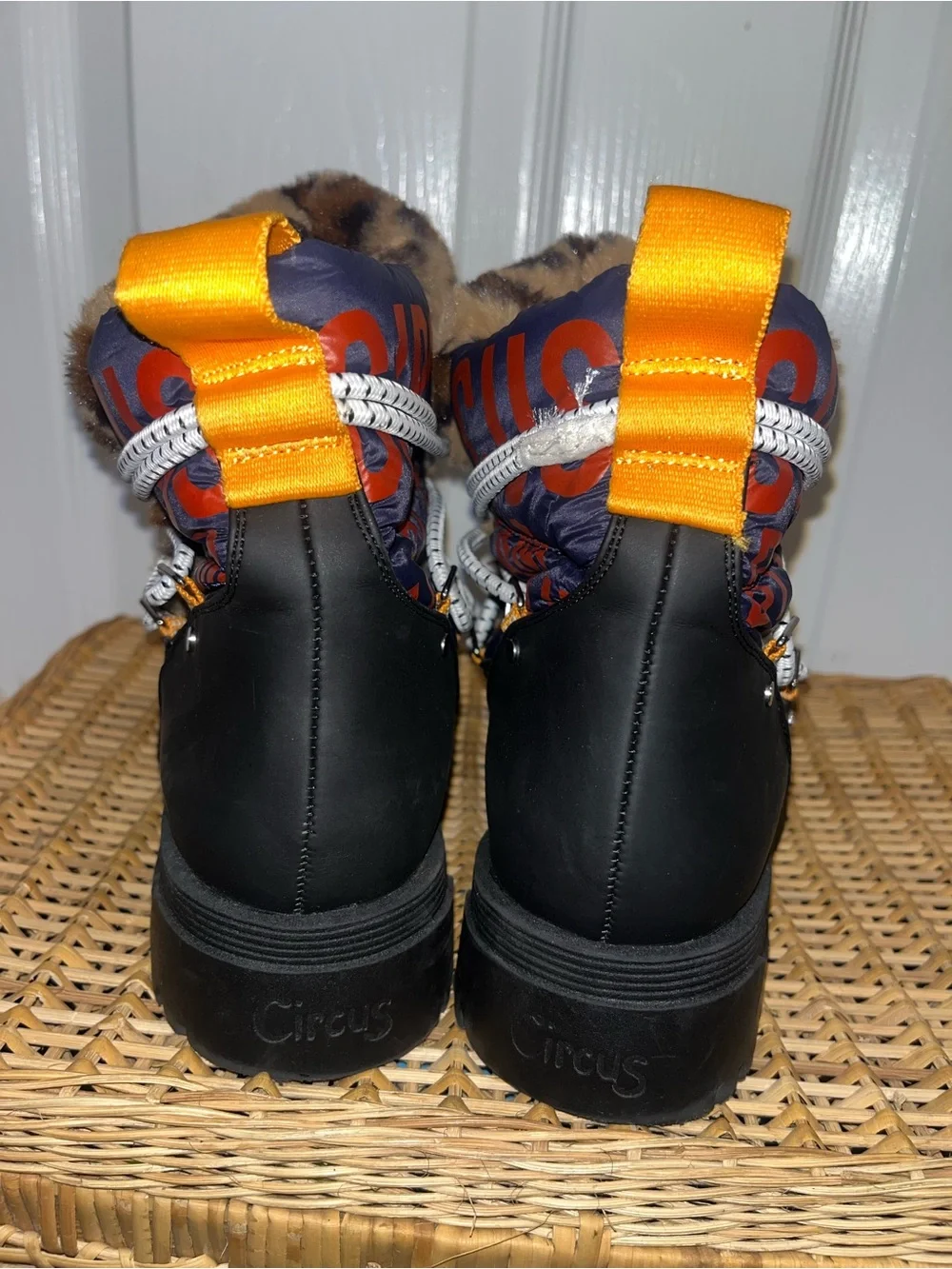CIRCUS BY SAM EDELMAN Rex platform snow boots